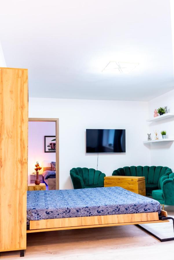 Thome Ego Flat Cluj-Napoca Eksteriør billede