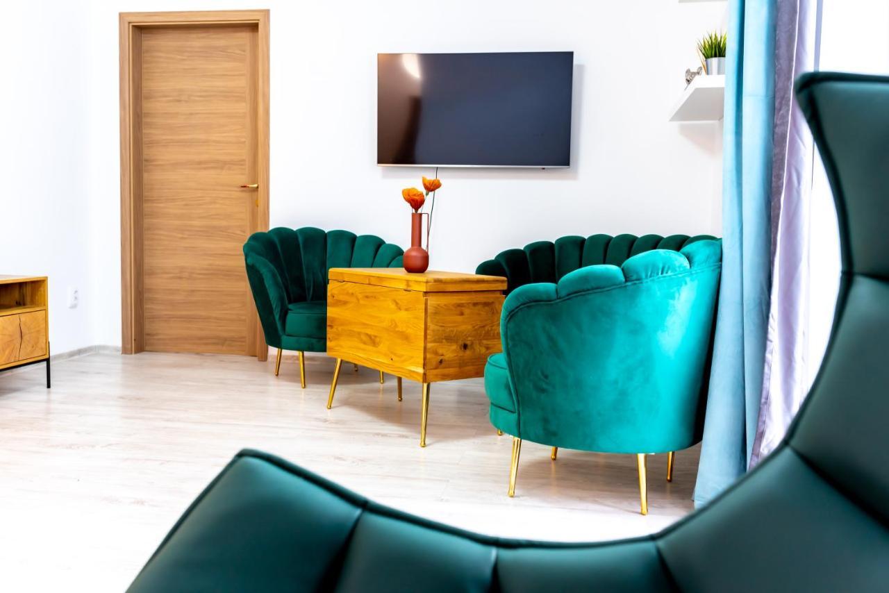 Thome Ego Flat Cluj-Napoca Eksteriør billede